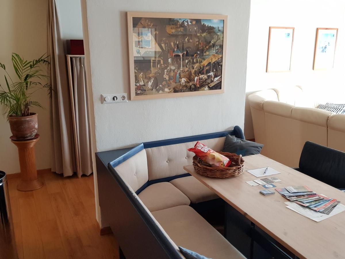 Exclusive Apartment *